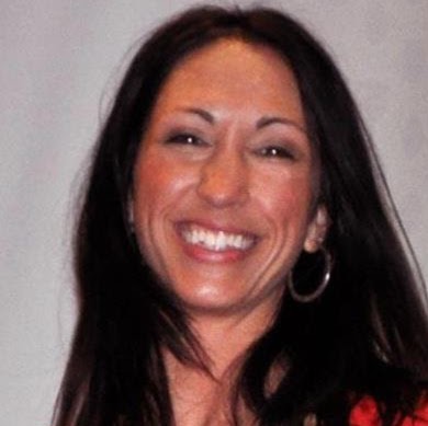 Michelle Witt Photo 11