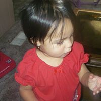 Amelia Perez Photo 17