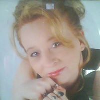 Traci Petersen Photo 15