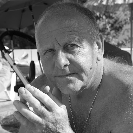 Roger Booth Photo 44