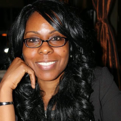 Courtney Singleton Photo 16