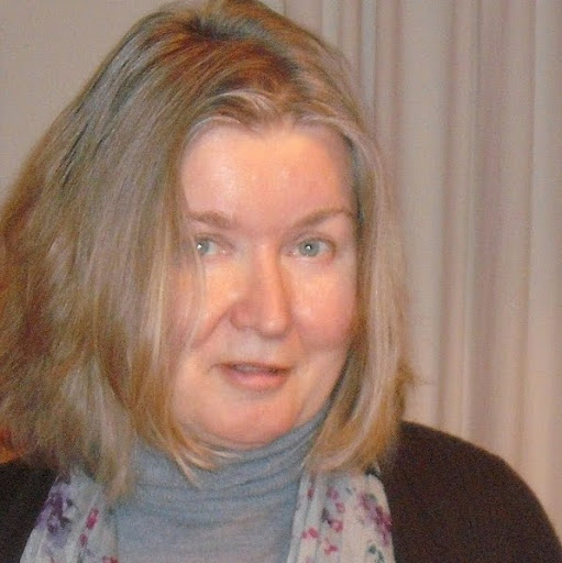 Elizabeth Wise Photo 16