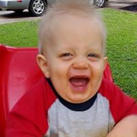 Candice Howell Photo 33