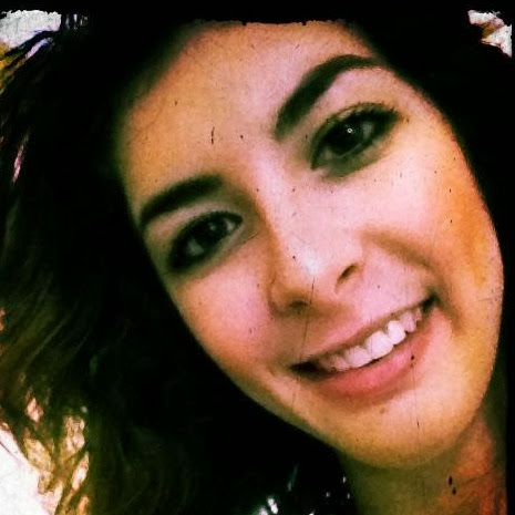 Natalie Mitchell Photo 36