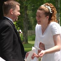 Angela Malloy Photo 18