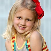 Anna Willis Photo 13