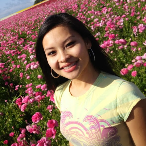 Michelle Pham Photo 16