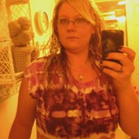 Stacy Andersen Photo 6