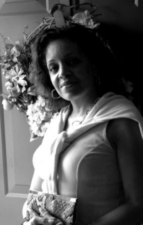 Stephanie Vance Photo 30