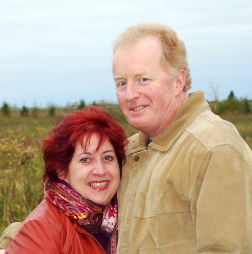 Michelle Ellison Photo 24