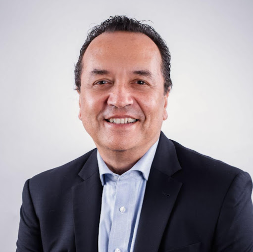 Juan Weston Photo 11