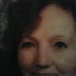Eileen Hall Photo 25