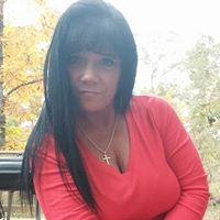 Angela Holbrook Photo 10