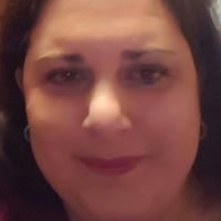 Sarah Compton Photo 13