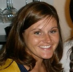 Elizabeth Whitley Photo 32