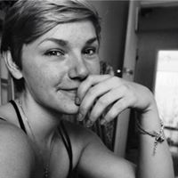 Sarah Rucker Photo 18