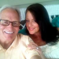 Kathryn Huggins Photo 16