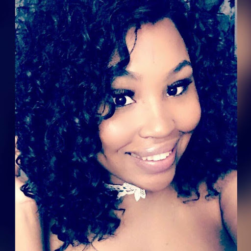 Angie Burnett Photo 7