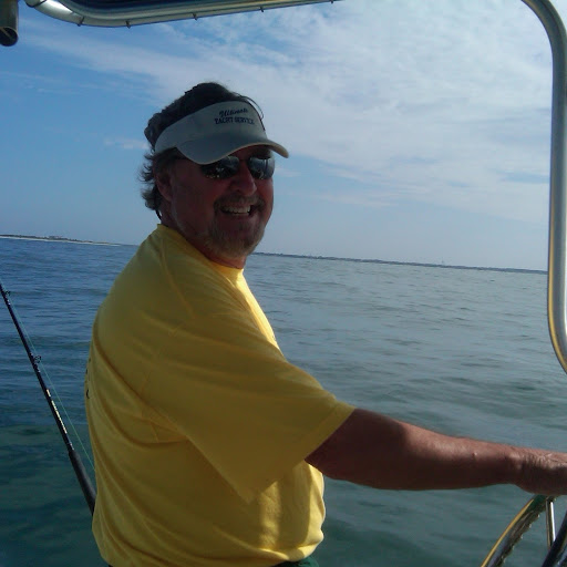 Tom Stevens Photo 20