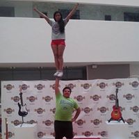 Angel Robles Photo 19