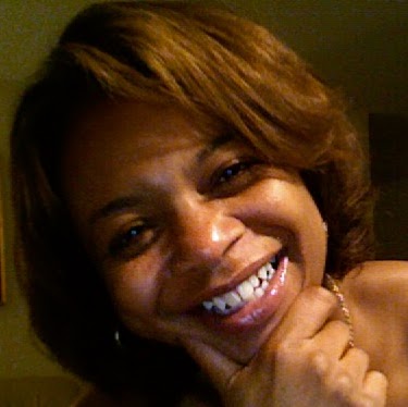 Shelly Brooks Photo 28