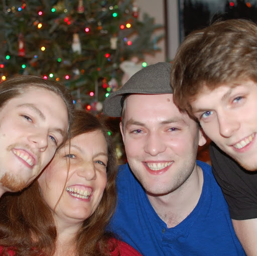 Julia Doherty Photo 6