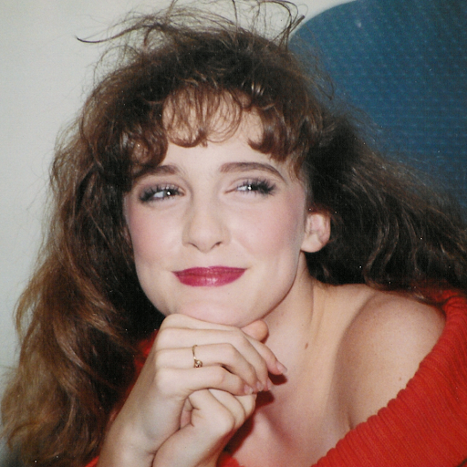 Shannon Lowry Photo 5
