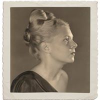 Phyllis Weston Photo 10