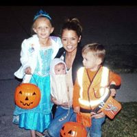 Kristen Vaughan Photo 6