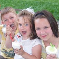 Laura Scavinski Photo 4