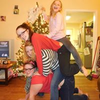 Julie Suggs Photo 15