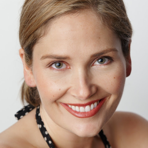 Stephanie Millar Photo 9