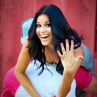 Angela Vasquez Photo 21