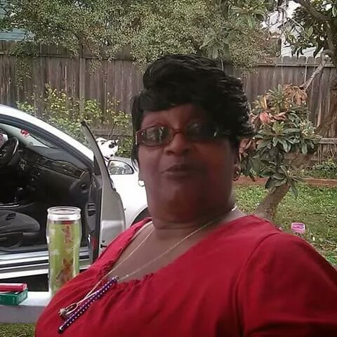 Juanita Robertson Photo 11