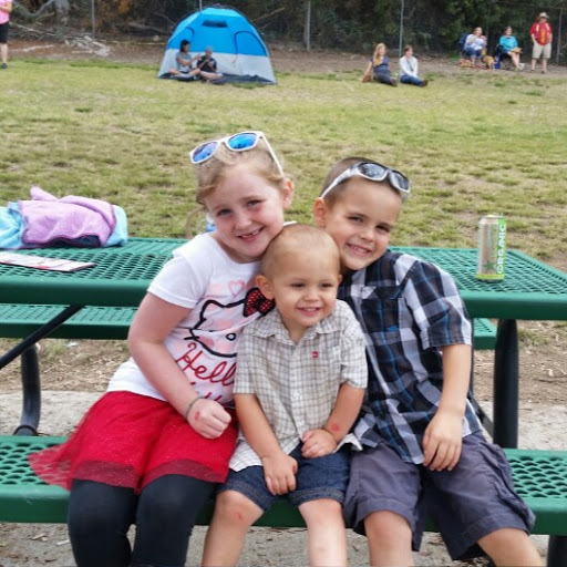 Lisa Mcgowan Photo 26