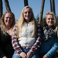 Angela Krueger Photo 31