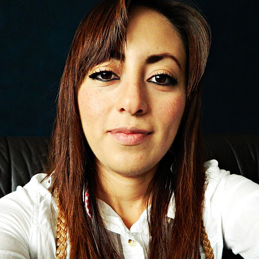 Ericka Alvarado Photo 9