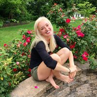Sarah Congdon Photo 23