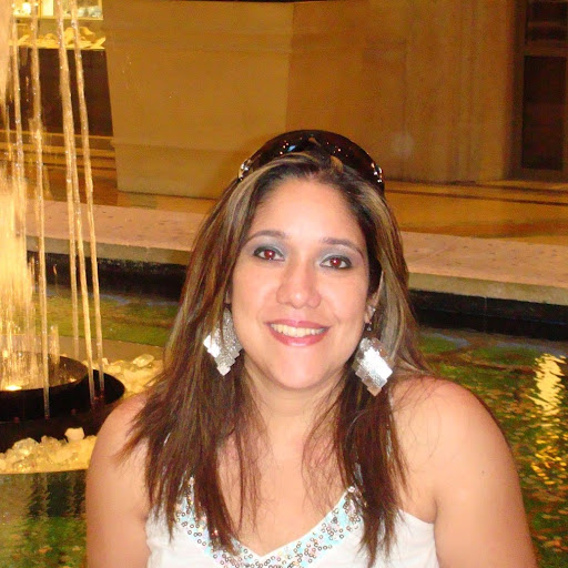 Jeanette Machado Photo 4