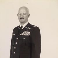 Robert Nesbitt Photo 25