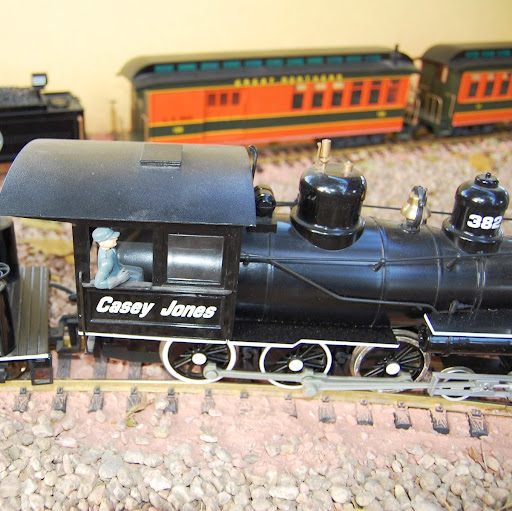 Kelly Harper Photo 5
