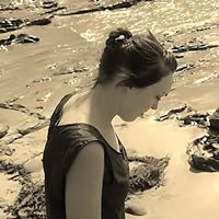 Anna Stafford Photo 26