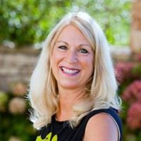 Maureen Mcelroy Photo 18