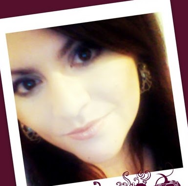 Claudia Medrano Photo 36