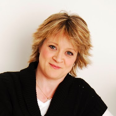 Sara Crawford Photo 40