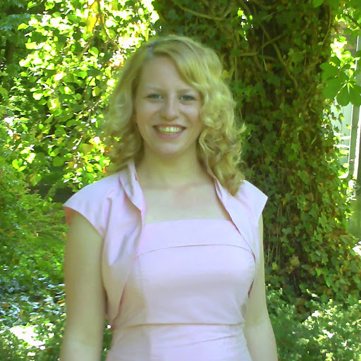 Julia Weber Photo 13