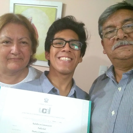 Enrique Robles Photo 31