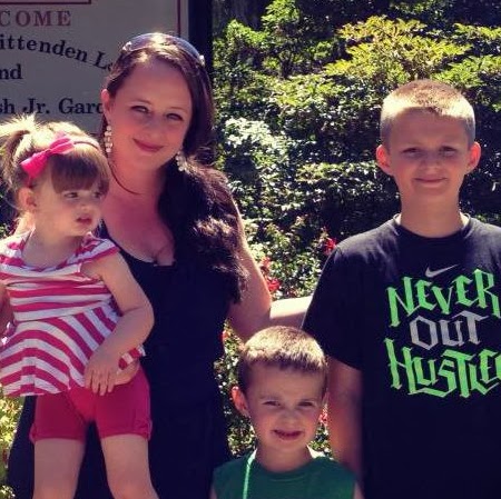 Sarah Martinez Photo 7