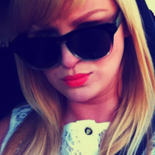 Alisa Morris Photo 26