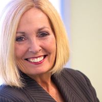 Jennifer Bentley Photo 23